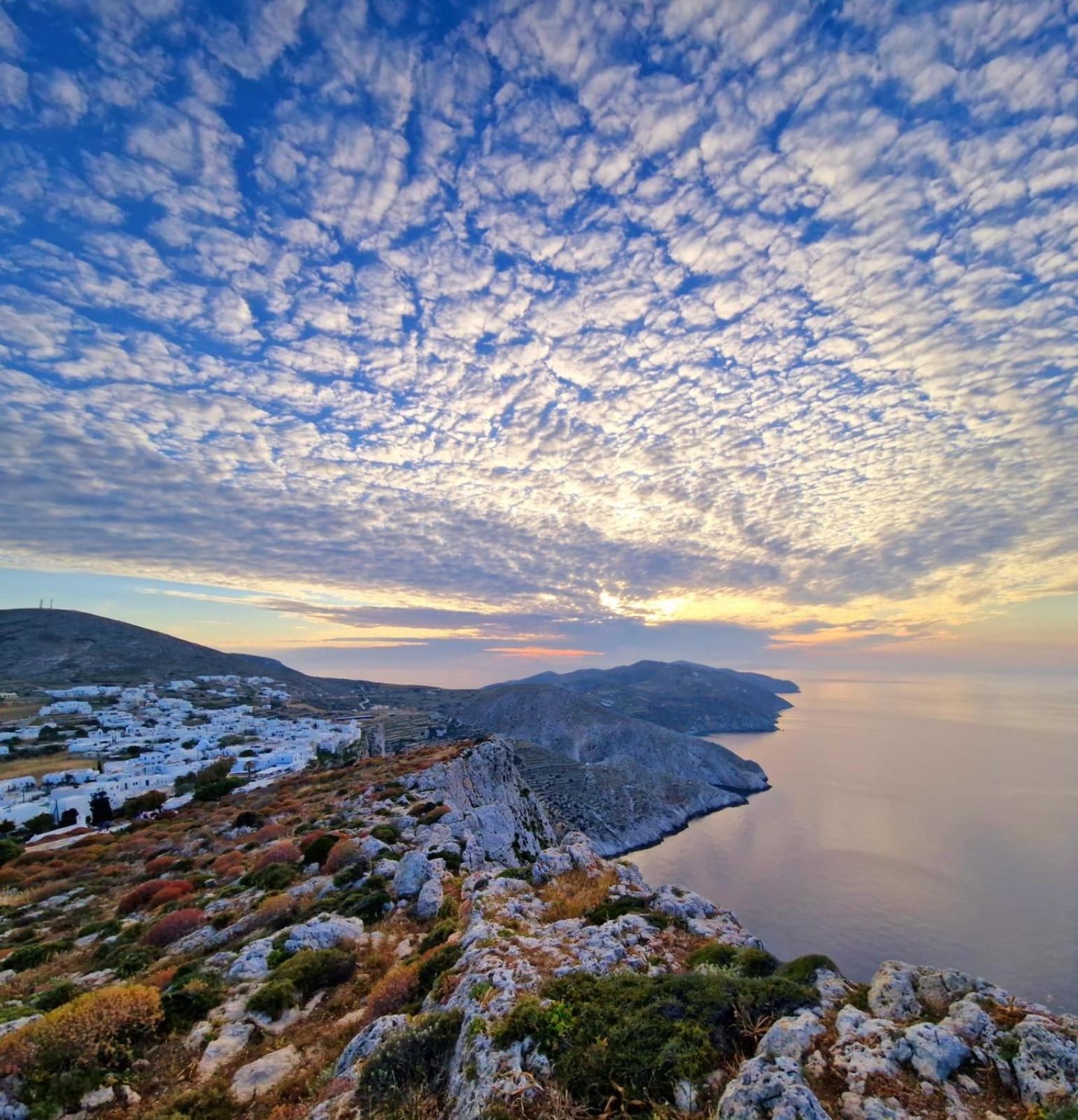 Folegandros-Cliffhouse Villa Luaran gambar